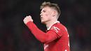 <p>Pemain Manchester United, Scott McTominay, saat melawan Omonoia Nicosia pada laga Europa League di Stadion Old Trafford (13/10/2022). Pemain berusia 26 tahun itu selama ini memang dikenal memiliki daya juang tinggi serta umpan akurat yang bisa membantu penyerang MU mencetak gol. (AFP/Oli Scarff)</p>