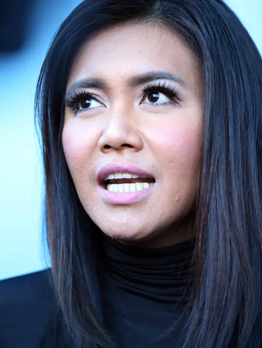 Setelah kegagalan rumah tangga yang membuahkan seorang anak itu, ia mengaku trauma. Ketakutan sering menghampiri, apalagi dirinya memiliki seorang anak perempuan. (Nurwahyunan/Bintang.com)