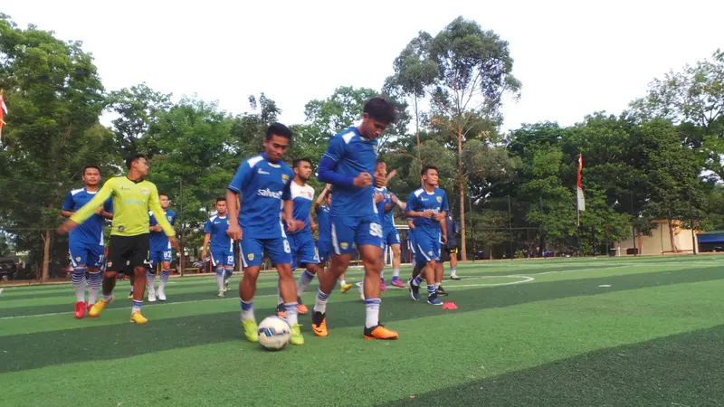 Latihan Persib