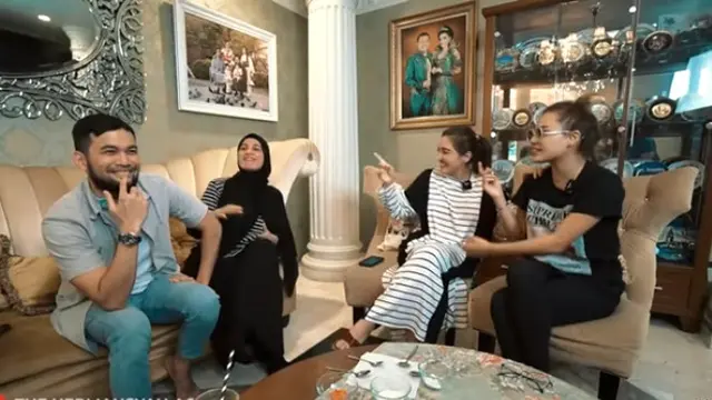 [Fimela] Teuku Wisnu dan Shireen Sungkar