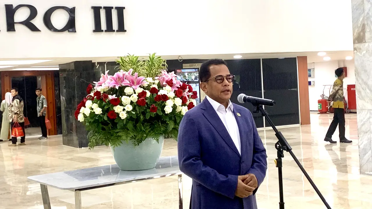 Sekjen DPR Indra Iskandar