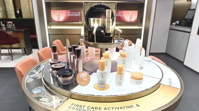 Mencoba Skincare Andalan Song Hye Kyo Secara Langsung di Jakarta