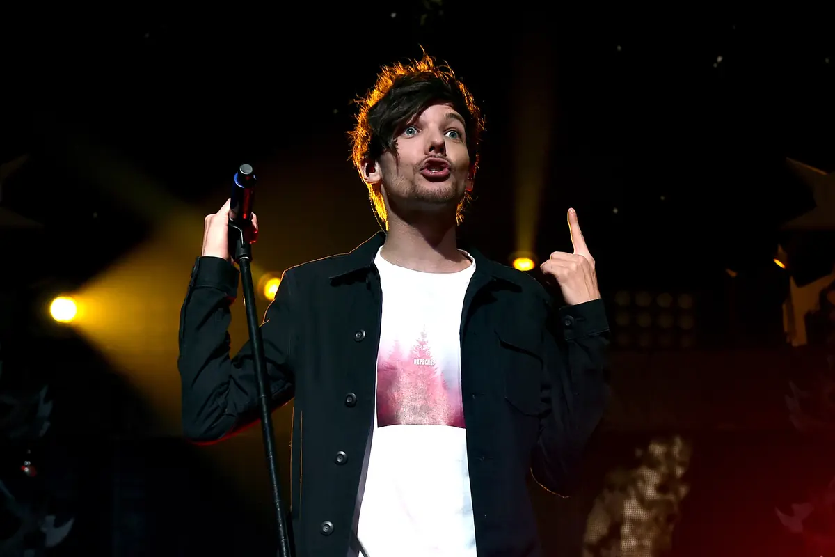 [BIntang] Louis Tomlinson Siap Meriahkan Teen Choice Awards 2017