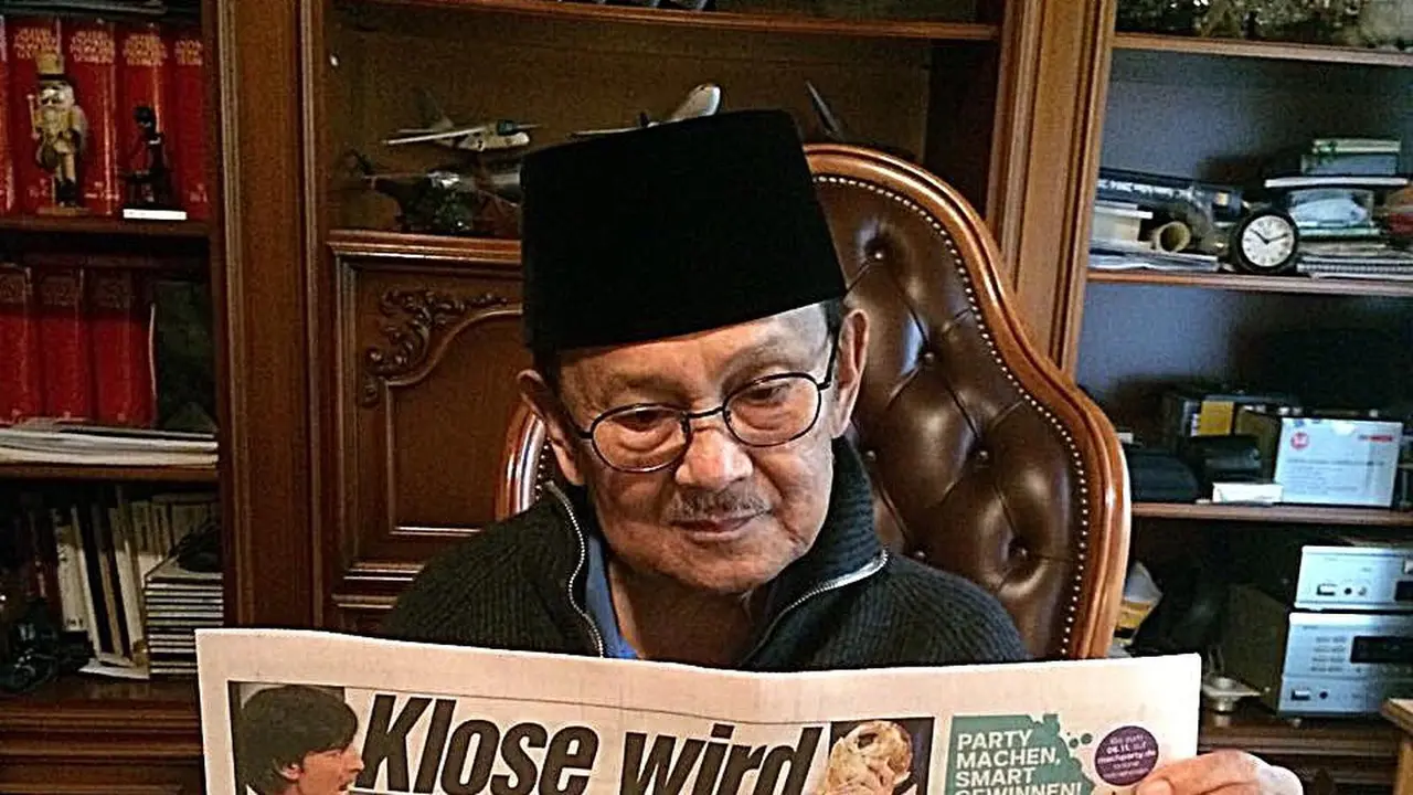 [Bintang] Peringati Hari Anak Nasional, Ini Tips Jadi Orang Sukses dari BJ Habibie