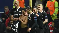 7. Sevilla - Lolos ke babak perempat final setelah menang agregat 2-1 atas Manchester United. (AFP/Oli Scarff)