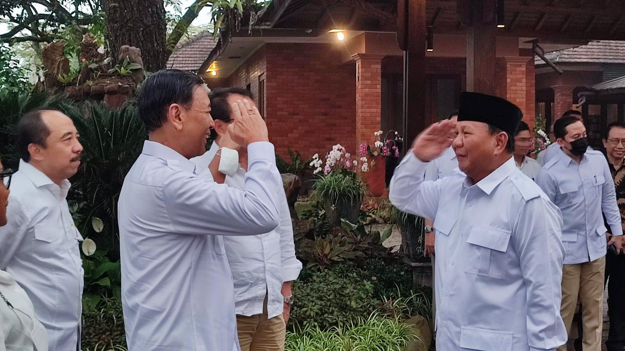 Wiranto Menemui Prabowo Subianto di Hambalang