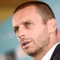 SEPTEMBER -- Aleksander Ceferin resmi terpilih sebagai Presiden UEFA setelah meraih kemenangan mutlak dalam Kongres Luar Biasa UEFA, di Athena, Yunani. Mantan Presiden Asosiasi Sepak Bola Slovenia ini mengalahkan Michael Van Praag. (AFP/Jure Makoves)