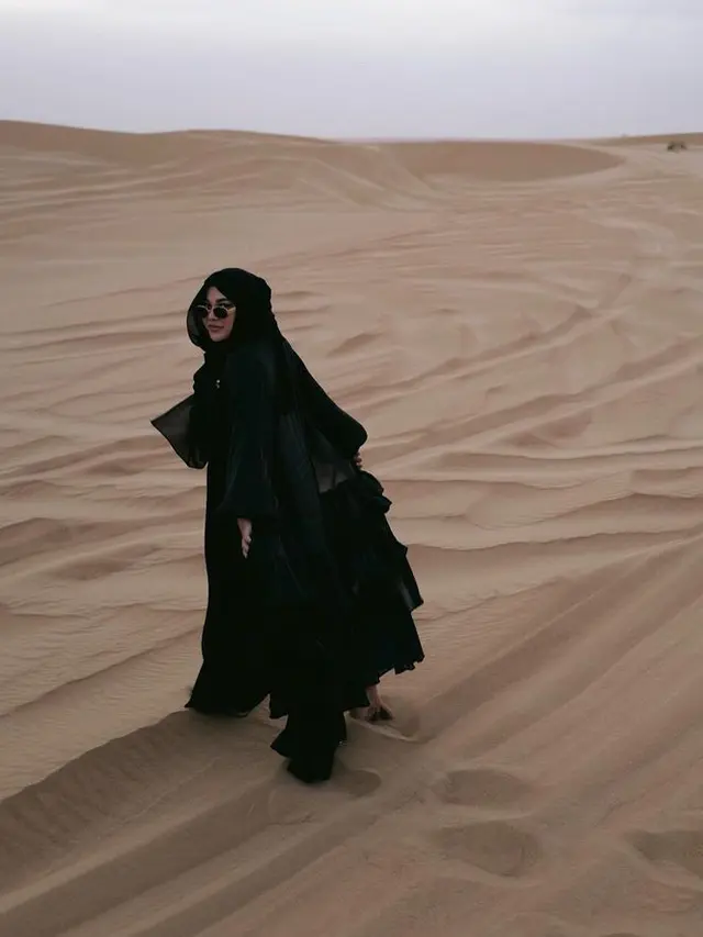 Gaya Artis Liburan ke Dubai.