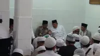 Kapolri dan Presiden ke-6 RI Susilo Bambang Yudhoyono melayat Habib Abdurrahman atau Habib Kwitang. (Liputan6.com/Hanz Jimenez Salim)