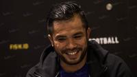 Penyerang Persib Bandung, Zulham Zamrun, saat menghadiri peluncuran sepatu di Fisik Football, Jakarta, Senin (13/6/2016). (Bola.com/Vitalis Yogi Trisna) 