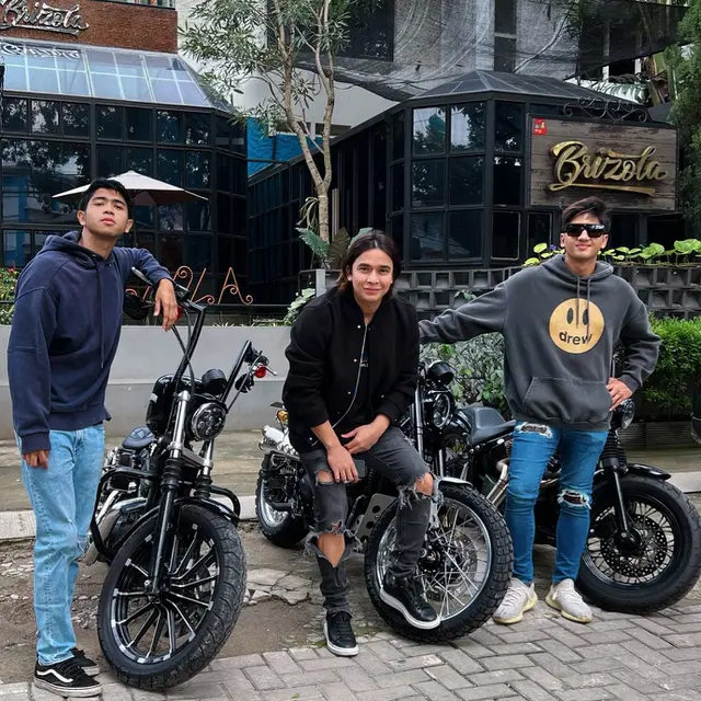 Makin Macho, Ini 6 Potret Terbaru Billy Syahputra yang Kini Berotot