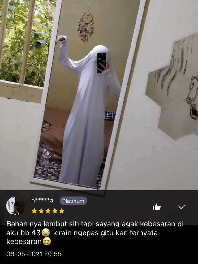 Testimoni Kocak Pembeli Saat Beli Baju Kebesaran di Online Shop, Bikin Ngakak. (Sumber: Twitter/@txtdarionlshop)