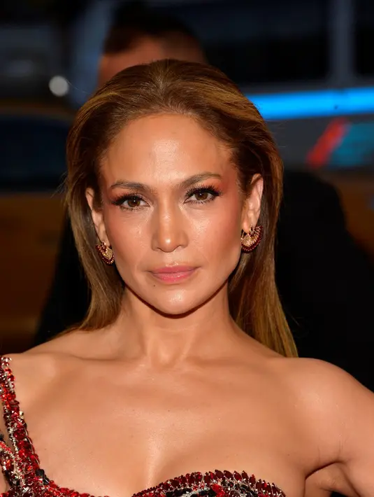 Pelantun On the Floor itu memiliki sistem barcode internalnya sendiri pada semua pakaiannya untuk melacak secara digital apa yang dia kenakan dan kapan ia memakainya, sehingga dia tidak tertangkap memakai pakaian yang sama dua kali. (Bintang/EPA)