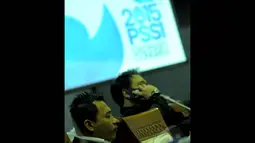 Anggota DPR dari Fraksi PAN, Anang Hermansyah saat mengikuti rapat dengar pendapat antara Komisi X DPR RI dengan perwakilan dari PSSI, Jakarta, Kamis (15/1/2015). (Liputan6.com/Faisal R Syam)
