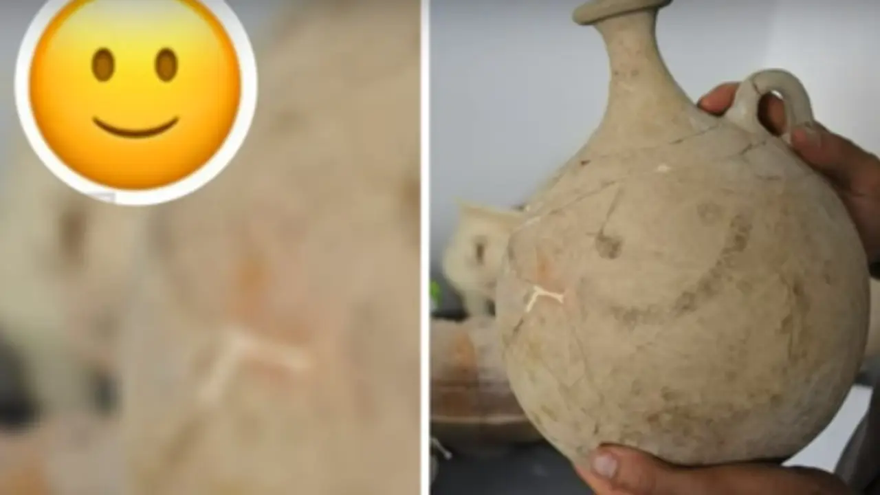 Emoji Senyum Tertua di Dunia, Usianya 3.700 Tahun