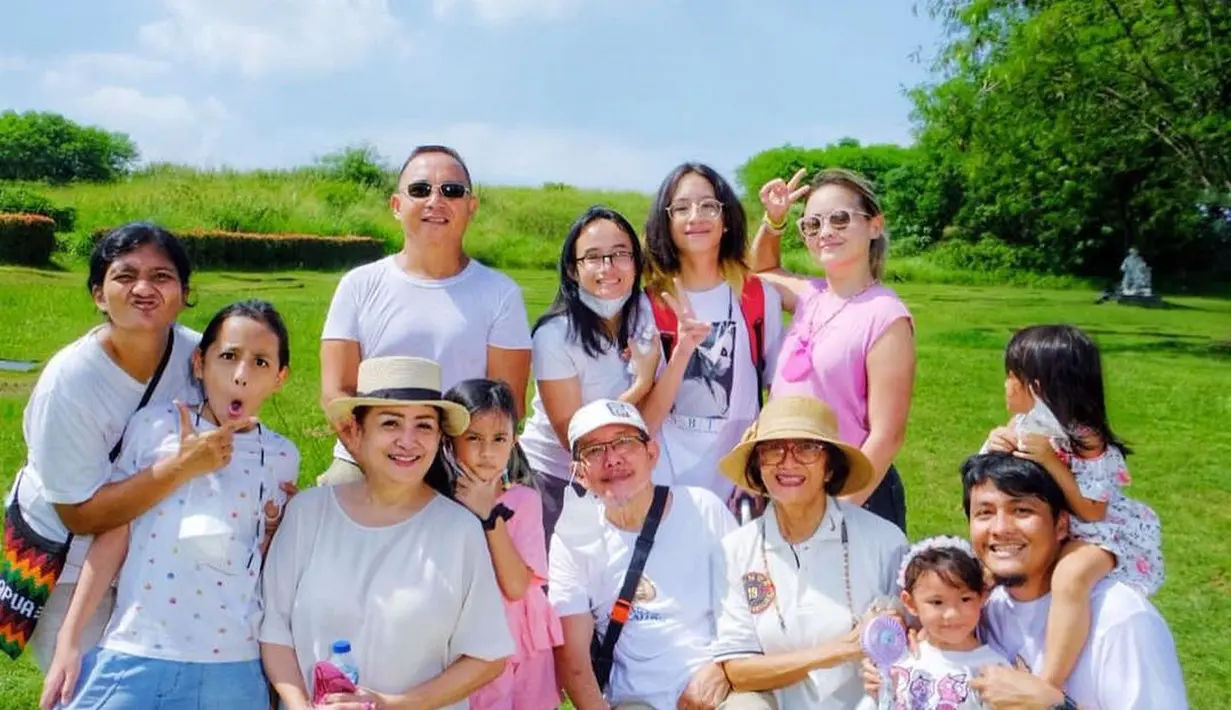 <p>Joanna Alexandra  (Instagram/ninakairupan)</p>