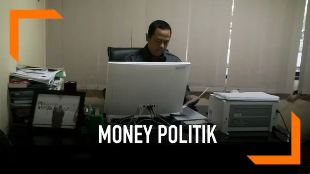 Bawaslu DKI bekerjasama dengan aparat keamanan masih menyelidiki dugaan pelanggaran money politik salah satu calon. Petugas Bawaslu dan polisi menangkap seseorang di posko Gerindra dan menyita sejumlah amplop berisi uang.