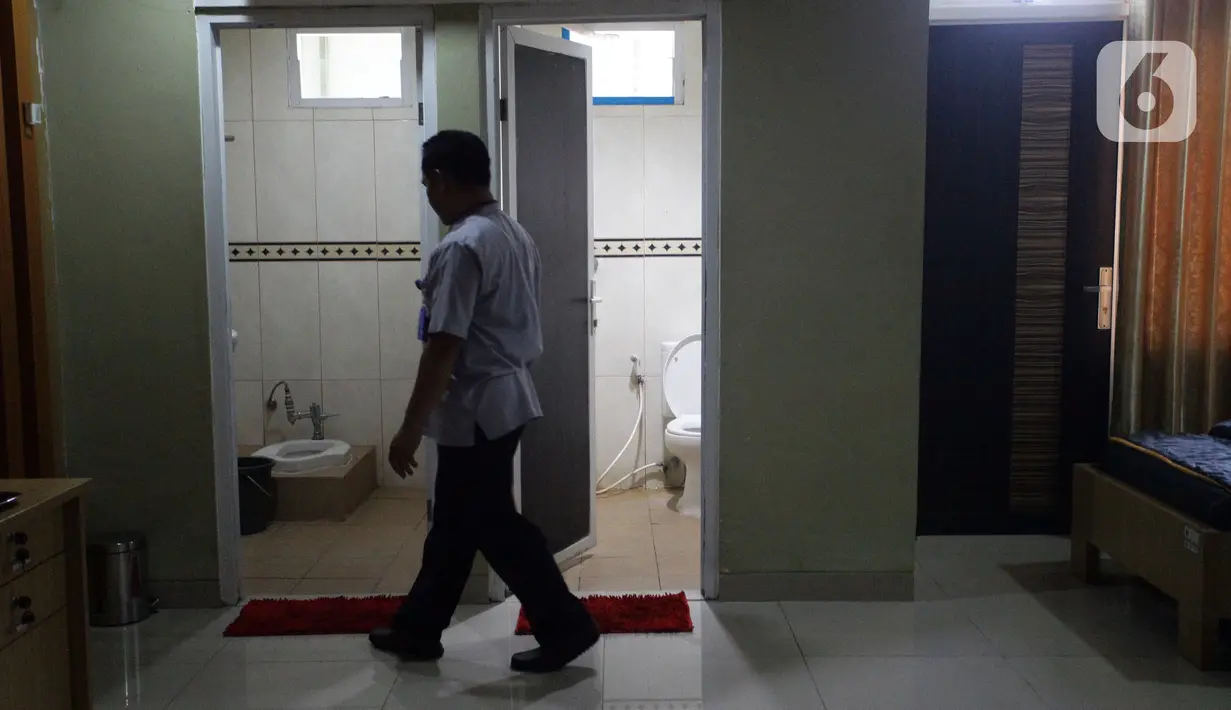 Diberitakan ada sekitar 62 ribu jamaah haji lanjut usia akan menjadi bagian dari jamaah yang berangkat pada musim haji tahun ini.  (Liputan6.com/Johan Tallo)