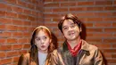 Selain malam gala premiere, para pemain film juga mengadakan meet and greet dengan para penggemar. Acara itu berlangsung ramai. Zee dan Arbani tampak senang dengan sambutan masyarakat yang menantikan penayangan film yang diperankan mereka. (Liputan6.com/IG/@jkt48.zee)