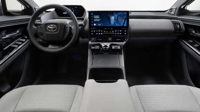 Suguhan interior menawan dari Toyota bZ4X
