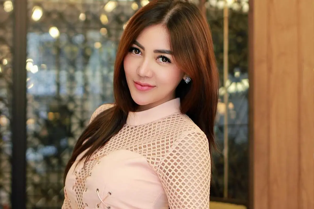 [Bintang] Bella Shofie