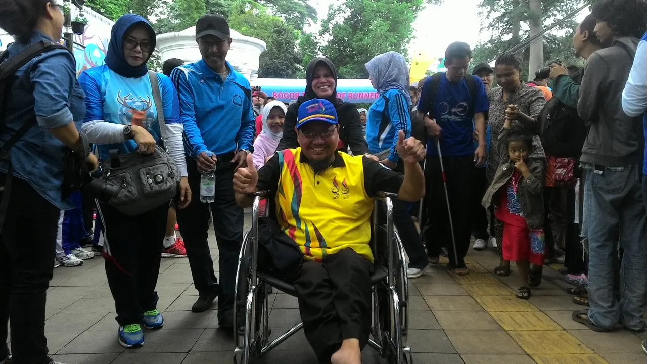 Jalur pedestrian baru di kawasan Kebun Raya Bogor sudah bisa digunakan semua orang. 