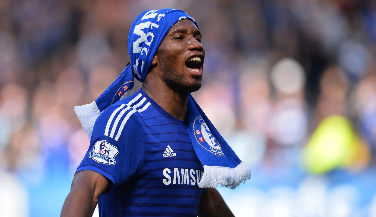 Piala adalah bagian penting dari era Abramovich dan banyak yang tidak akan mungkin terjadi tanpa Didier Drogba. Kuat, cepat dan mematikan di depan gawang, Ia merupakan salah satu striker paling menakutkan di generasinya. Ia telah menjadi topskor kedua klub dengan raihan 164 gol. (AFP/Glyn Kirk)
