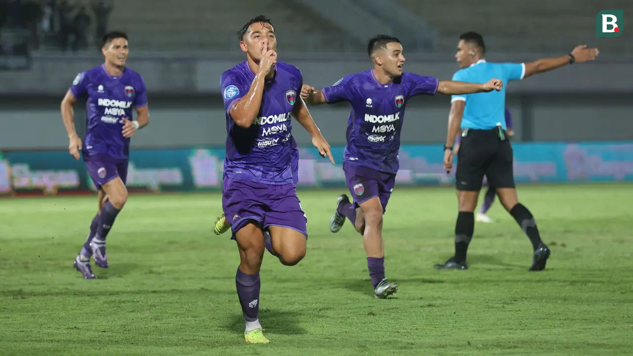 Foto: Hujan Gol di Indomilk Arena, Jack Brown Jadi Pahlawan Bawa Persita Menjauh dari Zona Degradasi BRI Liga 1