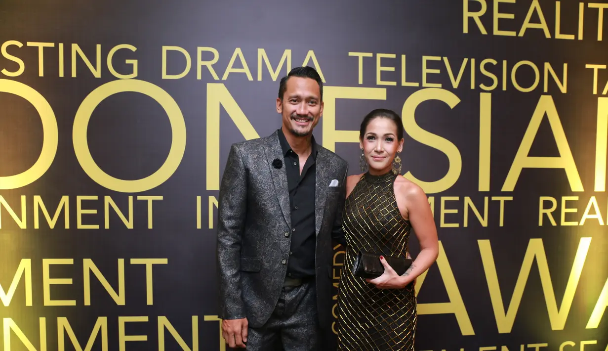 "Dukungannya sih luar biasa dari keluarga dari istri dari teman-teman, semuanya luar biasa sih," ujar pemeran Indro dalam film Warkop DKI Reborn itu. (Adrian Putra/Bintang.com)