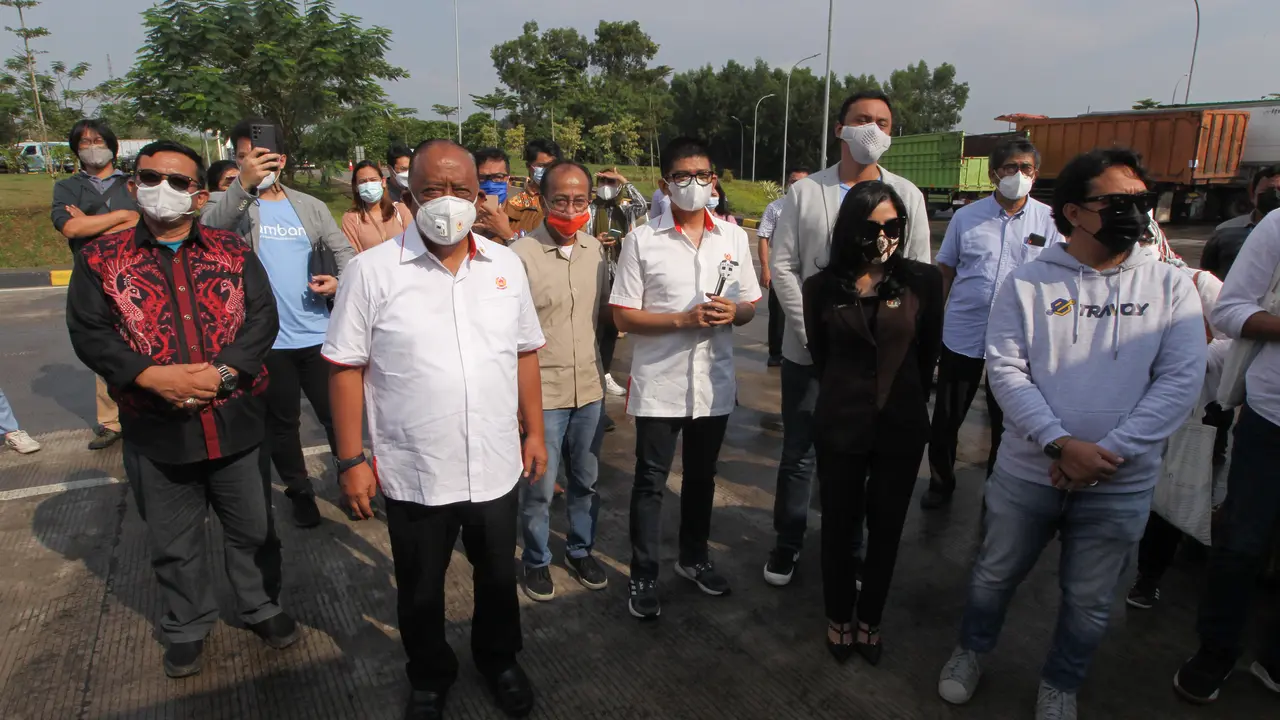 Ketua Umum KONI Pusat, Letnan Jenderal (purn) Marciano Norman