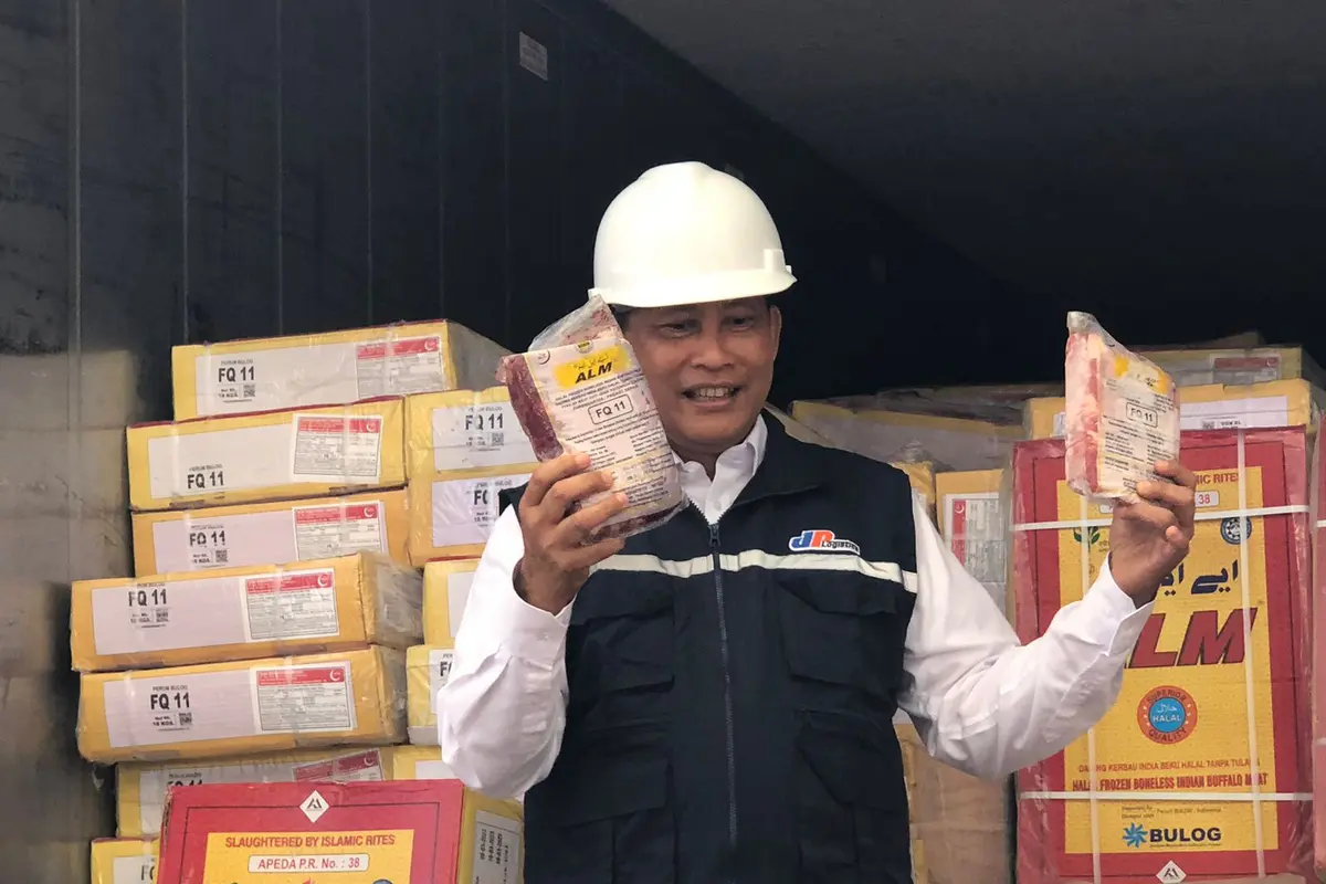 Perum Bulog akan menjual daging kerbau impor dari India dengan harga Rp 85.000 hingga Rp 90.000 per kilogram.