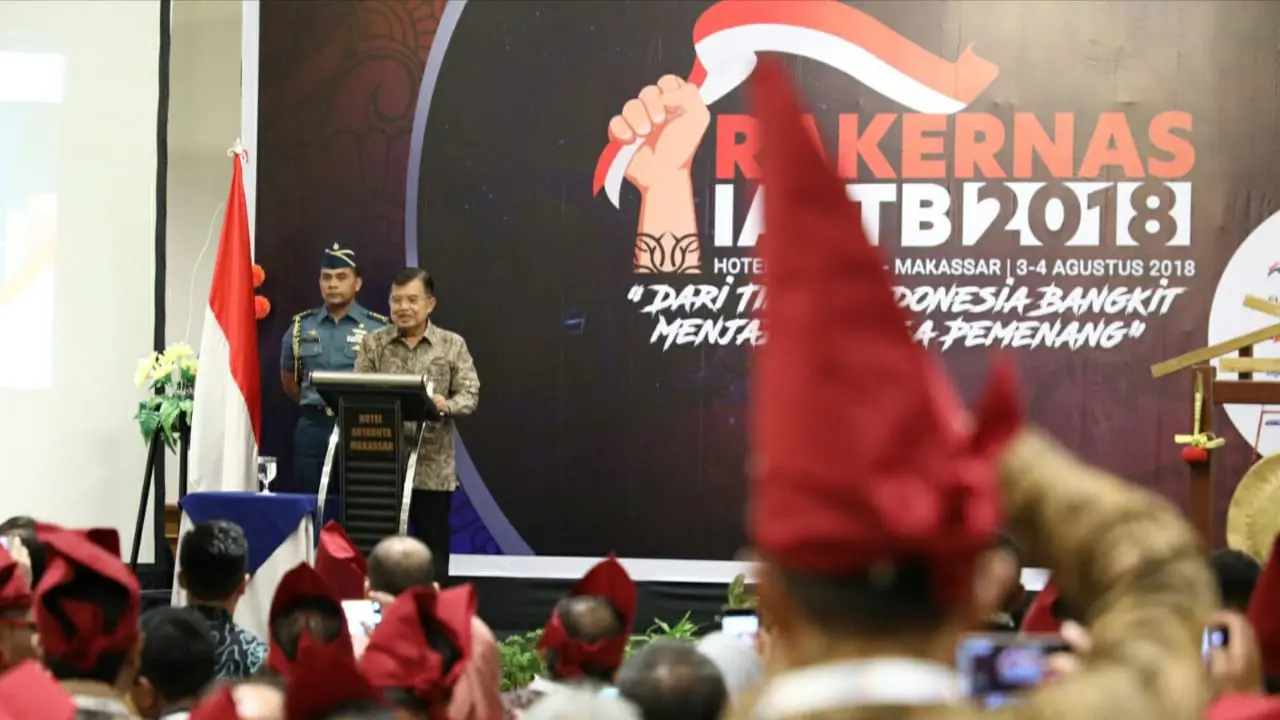 Wakil Presiden Jusuf Kalla di acara Rakernas IA ITB 2018