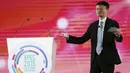 Ketua Eksekutif  Alibaba Jack Ma ikut memberi pidato pada pertemuan Konferensi Tingkat Tinggi (KTT) Tahunan Forum Kerja Sama Ekonomi Asia Pasifik (APEC) di Manila, Filipina, Rabu (18/11/2015). (REUTERS/Aaron Favila)