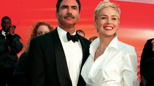  10 Artis Hollywood yang Nikah di Hari Valentine