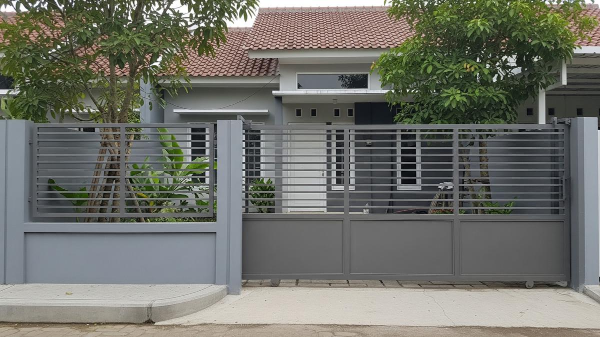 8 Model Pagar Besi Sliding Minimalis 2025, Cocok untuk Rumah di Lahan Terbatas