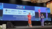 Robot Sophia yang bisa berinteraksi layaknya manusia hadir di dialog internasional CSIS dan berinteraksi dengan pengunjung dari berbagai negara.