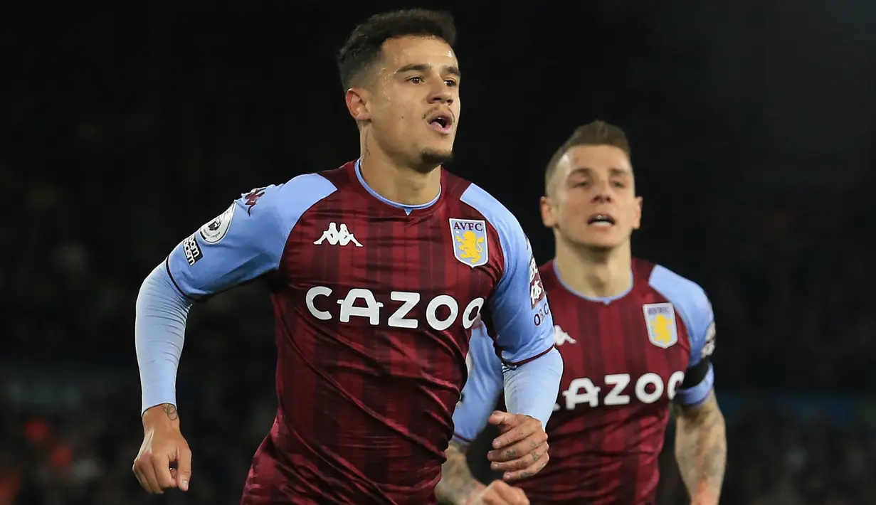 Philippe Coutinho. Pemain sayap Brasil berusia 29 tahun ini didatangkan Aston Villa dengan status pinjaman dari Barcelona. Pengalamannya selama 6 musim bersama Liverpool membuat ia tak kesulitan beradaptasi di Liga Inggris. Total 4 gol dan 3 assist dicetaknya dari 8 laga. (AFP/Lindsey Parnaby)