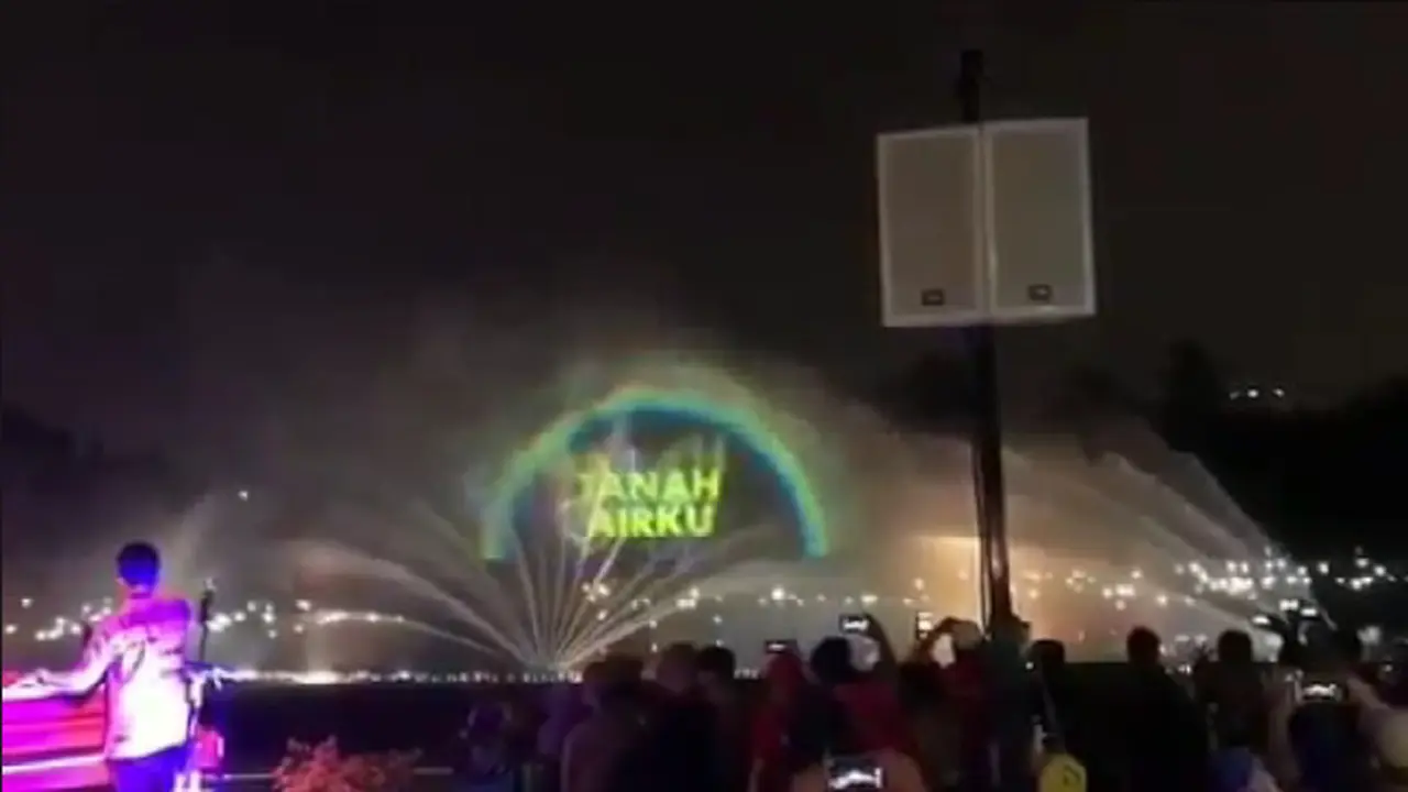 Air Mancur Pesona Monas Kembali Resmi Dibuka