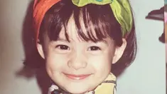 Chelsea Islan, perempuan keturunan Indonesia dan Amerika Serikat ini memiliki paras yang menggemaskan saat kecil. Ia sudah peka terhadap kamera dengan selalu tersenyum saat difoto. Kelucuan Chelsea Islan saat di foto masa kecil ini curi perhatian. (Liputan6.com/IG/chelseaislan)