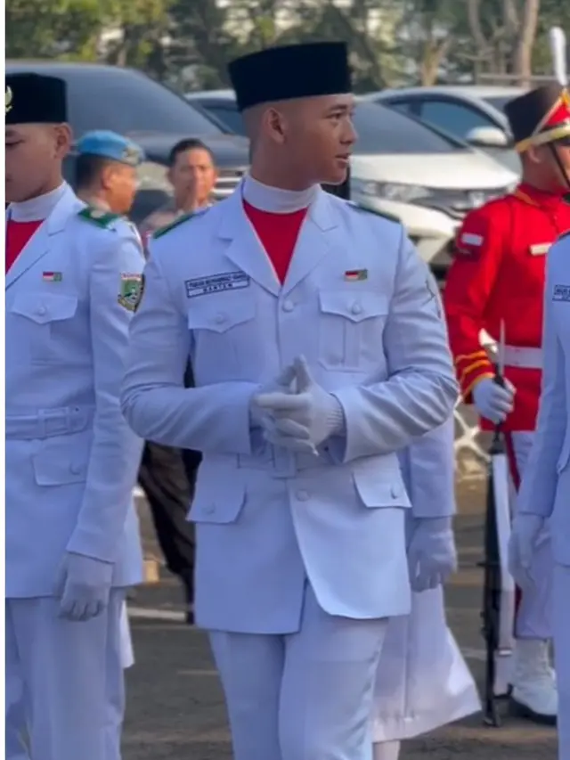 7 Potret Anak Denny Cagur Jadi Paskibraka Provinsi Banten, Penuh Haru dan Bangga