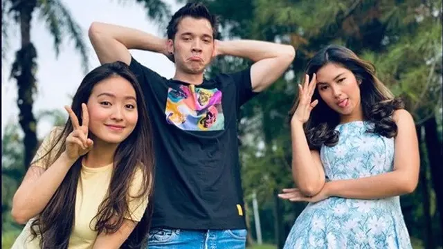 7 Potret Kebersamaan Pemain Sinetron Anak Band di Balik Layar, Kompak Banget