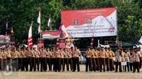 Lima ratus narapidana mengikuti upacara pembukaan Perkemahan Permasyarakatan 2015 di Bumi Perkemahan Cibubur, Jakarta, Selasa (25/8/2015). (Liputan6.com/Yoppy Renato)