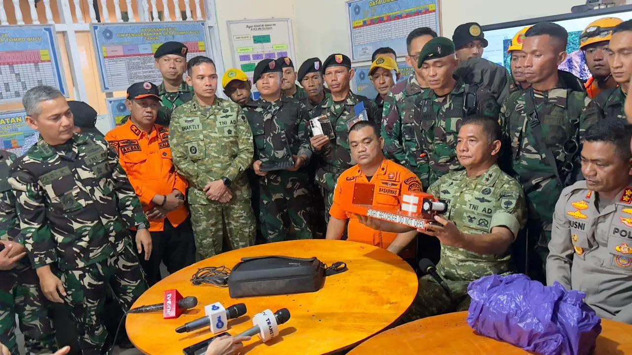black box pesawat ATR 42-500 berhasil ditemukan