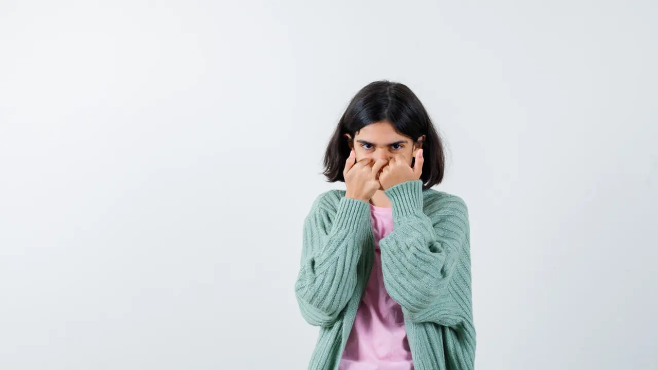 Tips Ajarkan Anak Mengelola Malu Tanpa Turunkan Percaya Dirinya