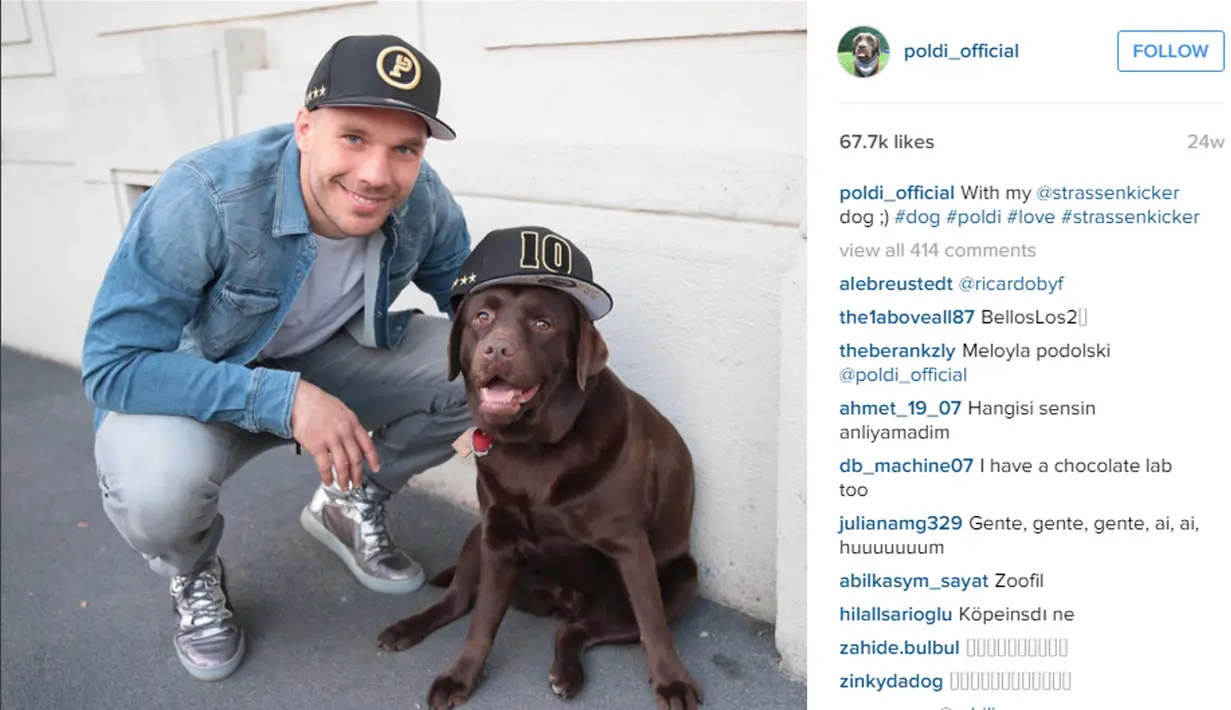 Lukas Padolski yang kompak mengenakan topi bersama Anjing kesayangannya.  (Photo/Instagram) 