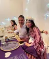 Beberapa waktu lalu, diketahui Jessica Tanoesoedibjo, putri dari pegusaha Hari Tanoesoedibjo resmi dilamar oleh sang kekasih, Jonathan Natakusuma, yang merupakan putra salah seorang bos Emtek Group, Fofo Sariaatmadja. Foto: Instagram.