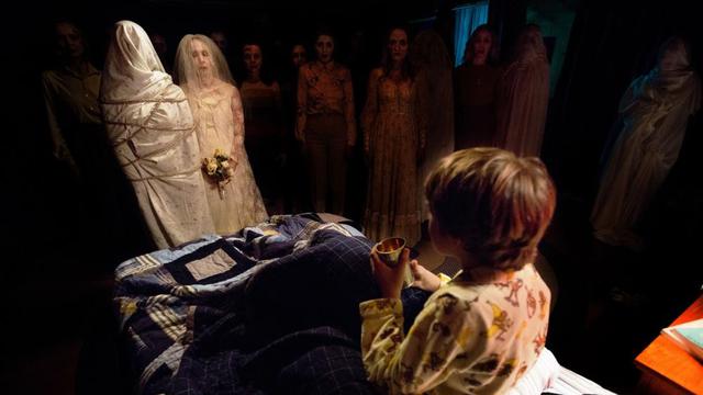 6400 Hantu Insidious 3 HD Terbaik