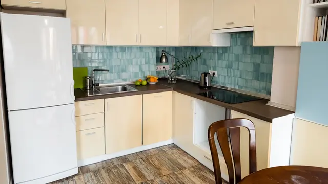 10 Cara Menata Dapur Minimalis untuk Rumah Kecil, Hemat Ruang dan Estetik
