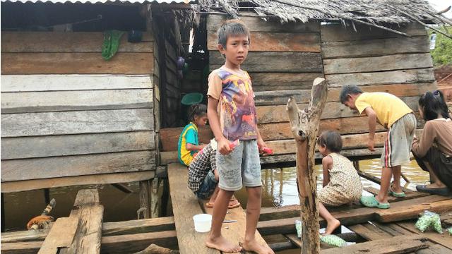 Manusia Perahu di Morombo Konawe Utara