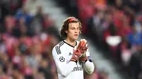 Jose Mourinho Tertarik kepada Kiper Muda Benfica Pemecah Rekor?